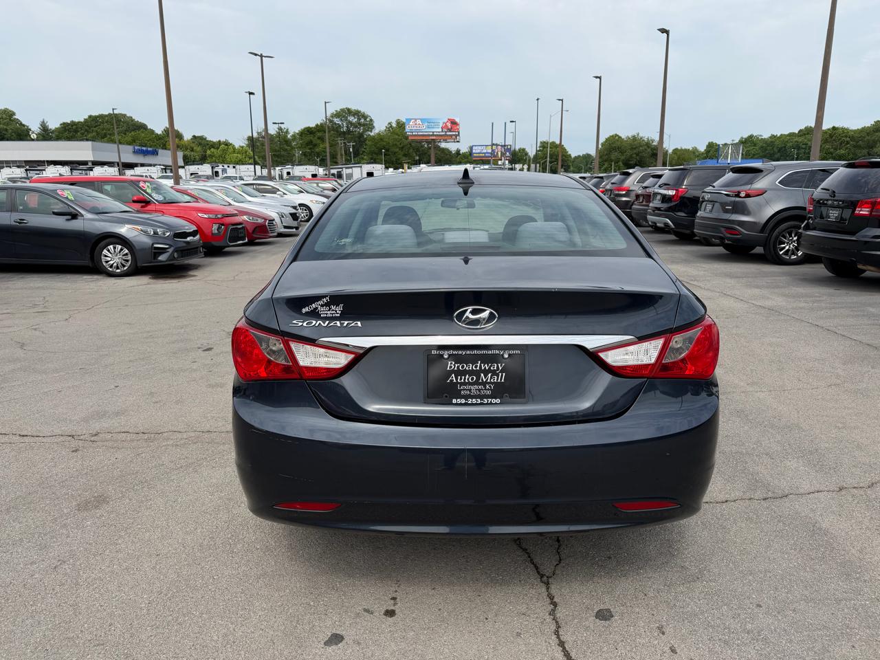 Hyundai Sonata GLS 2011