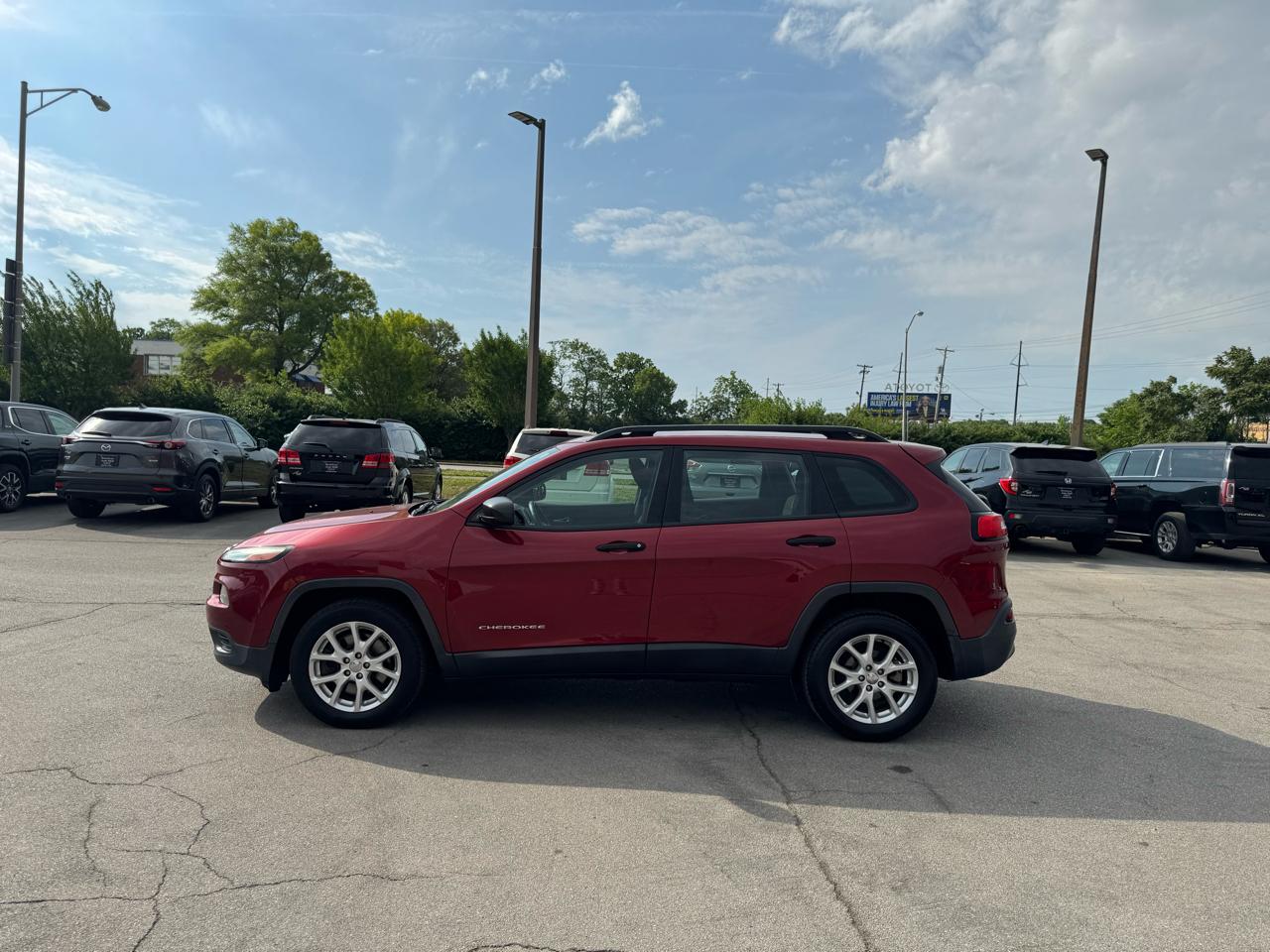 Jeep Cherokee FWD 4dr Sport 2016