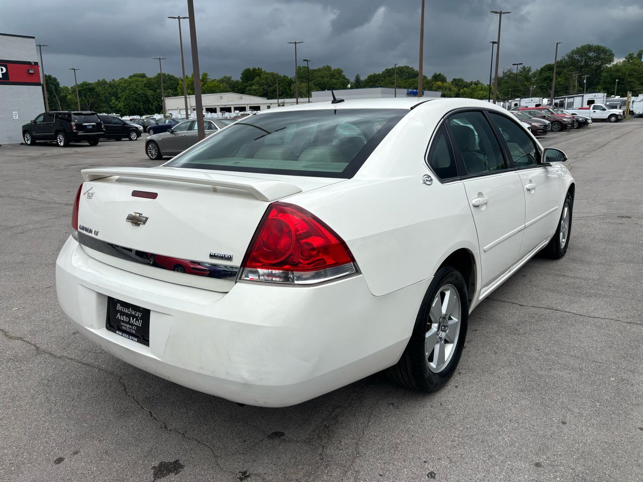 Chevrolet Impala 4dr Sdn 3.5L LT 2007