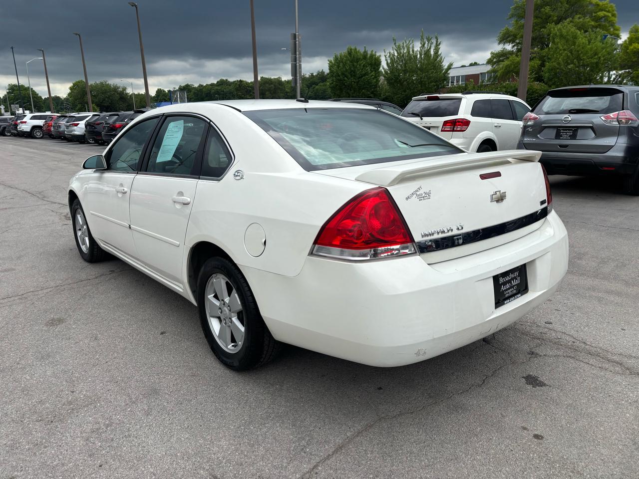 Chevrolet Impala 4dr Sdn 3.5L LT 2007