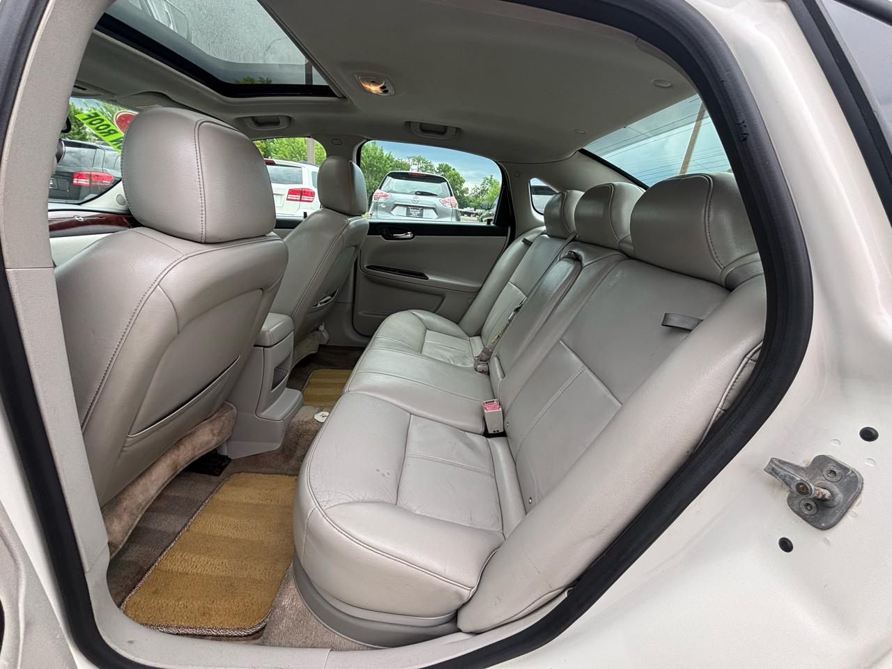 Chevrolet Impala 4dr Sdn 3.5L LT 2007