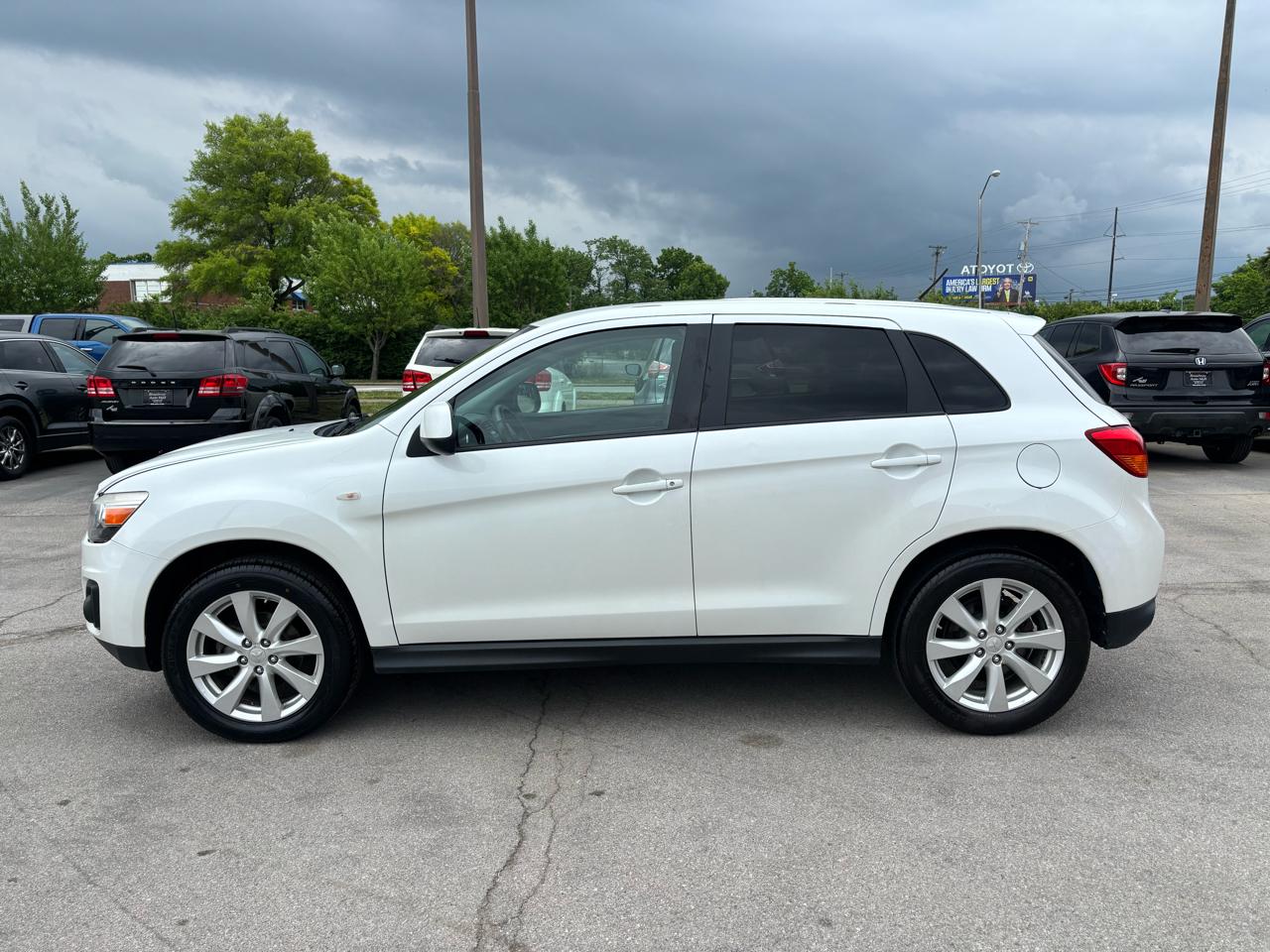 Mitsubishi Outlander Sport AWD 4dr CVT ES 2014