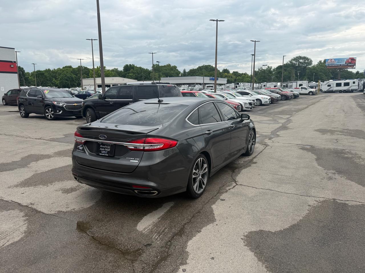 Ford Fusion Titanium FWD 2017