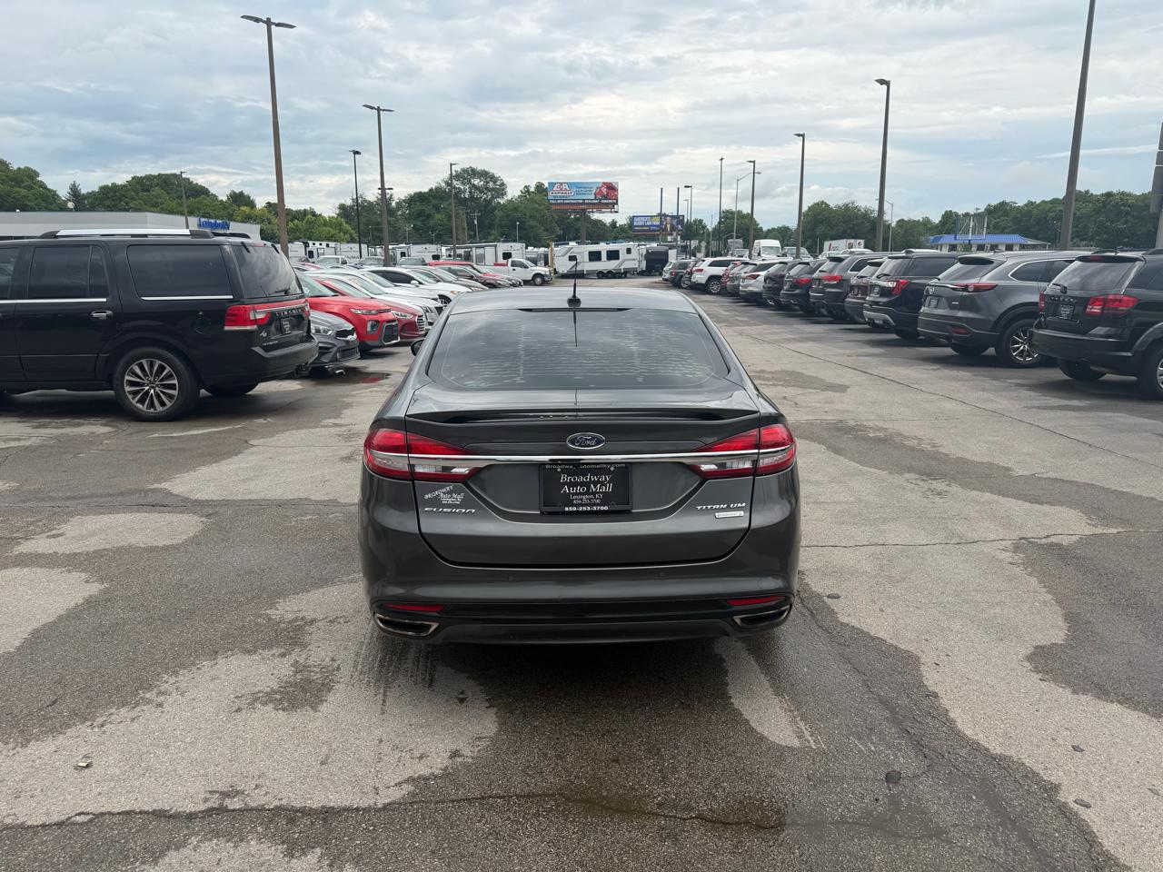 Ford Fusion Titanium FWD 2017