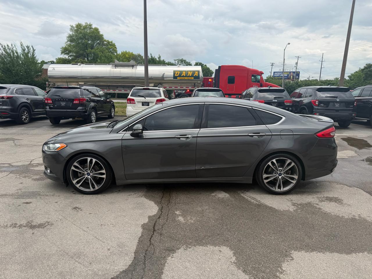 Ford Fusion Titanium FWD 2017