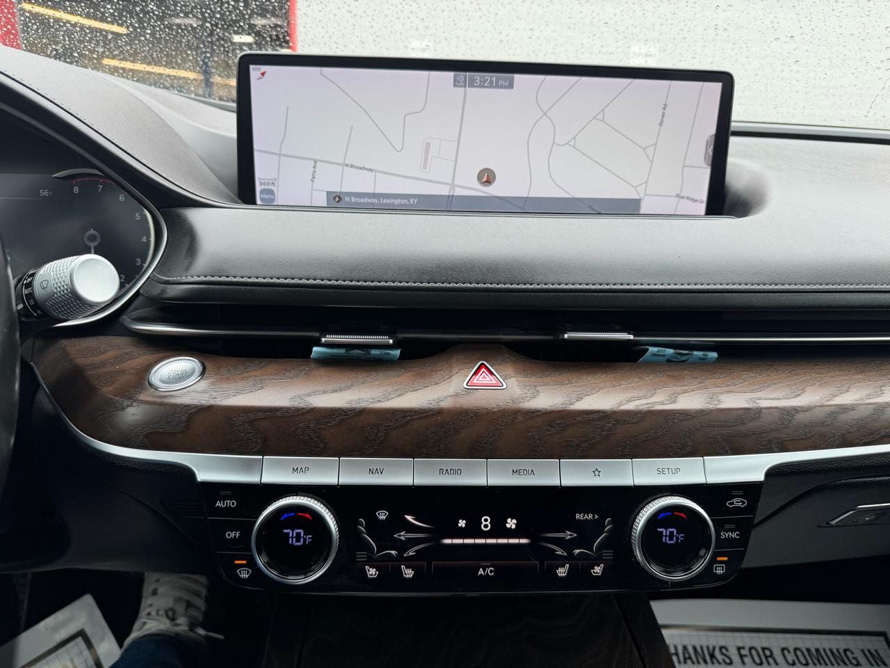 Genesis G80  2021