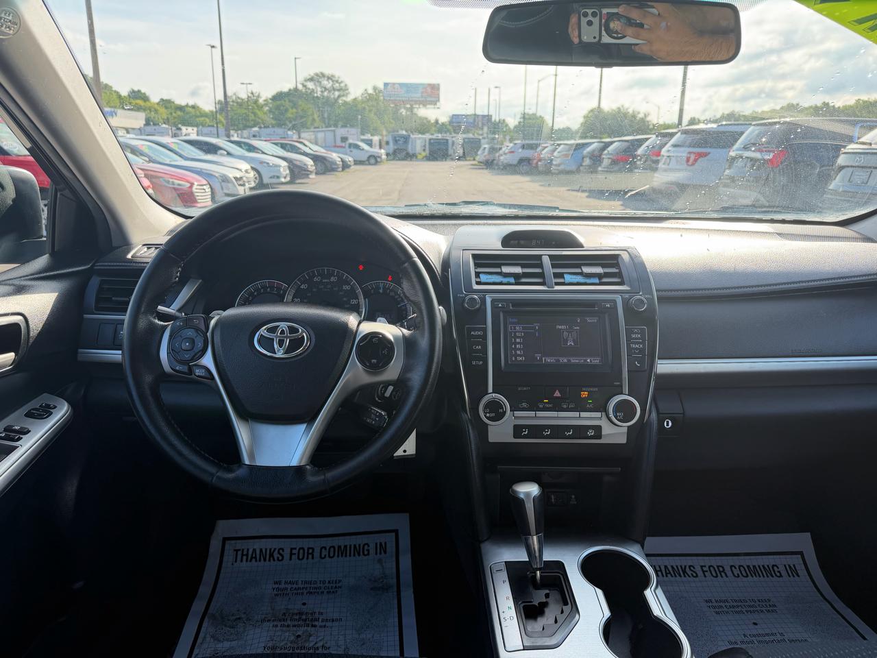 Toyota Camry SE 2014