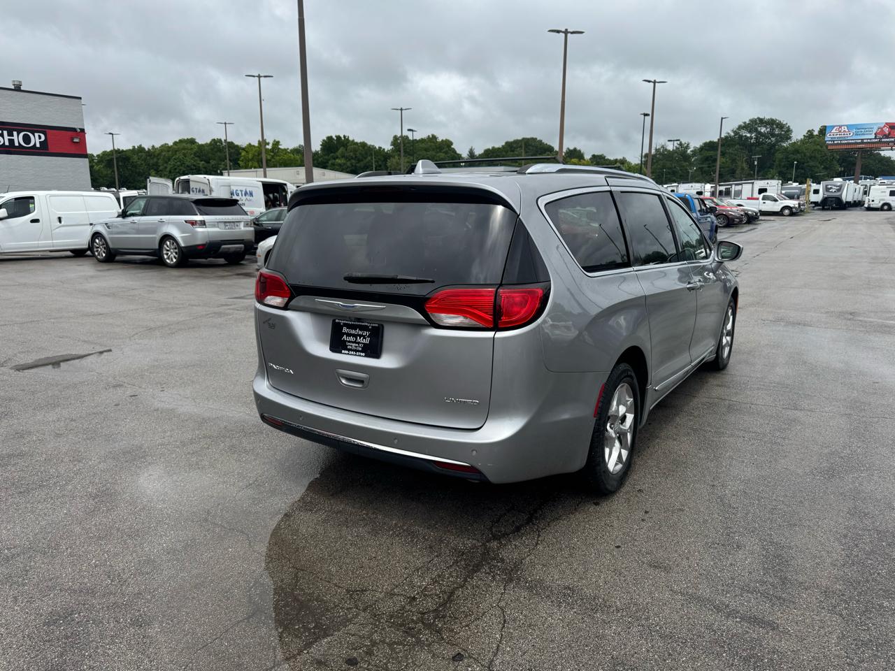 Chrysler Pacifica Limited FWD 2018