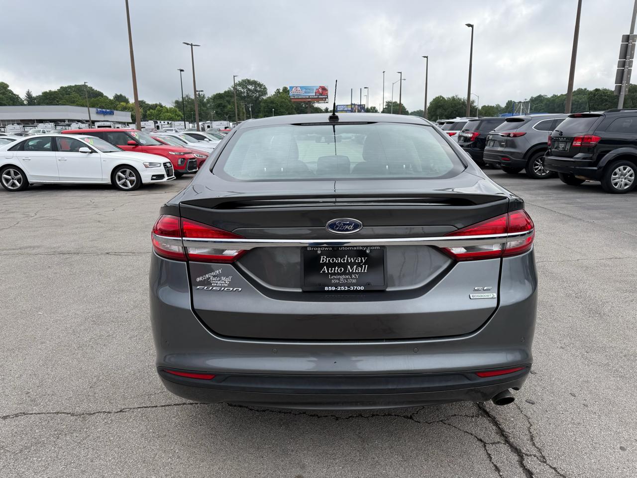 Ford Fusion SE FWD 2018