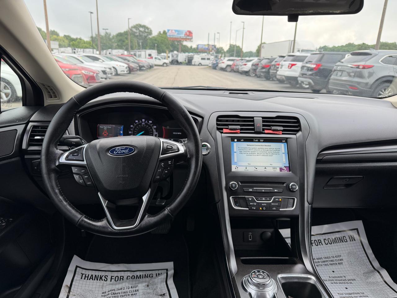 Ford Fusion SE FWD 2018