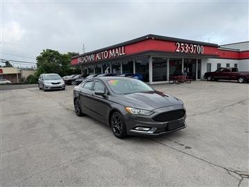 2018 Ford Fusion SE FWD