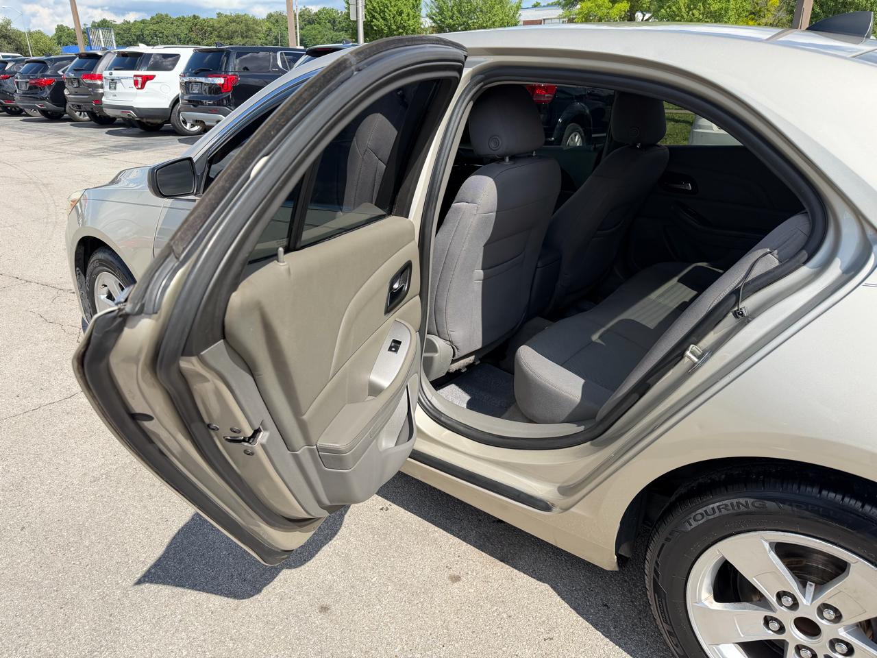 Chevrolet Malibu LS 2014