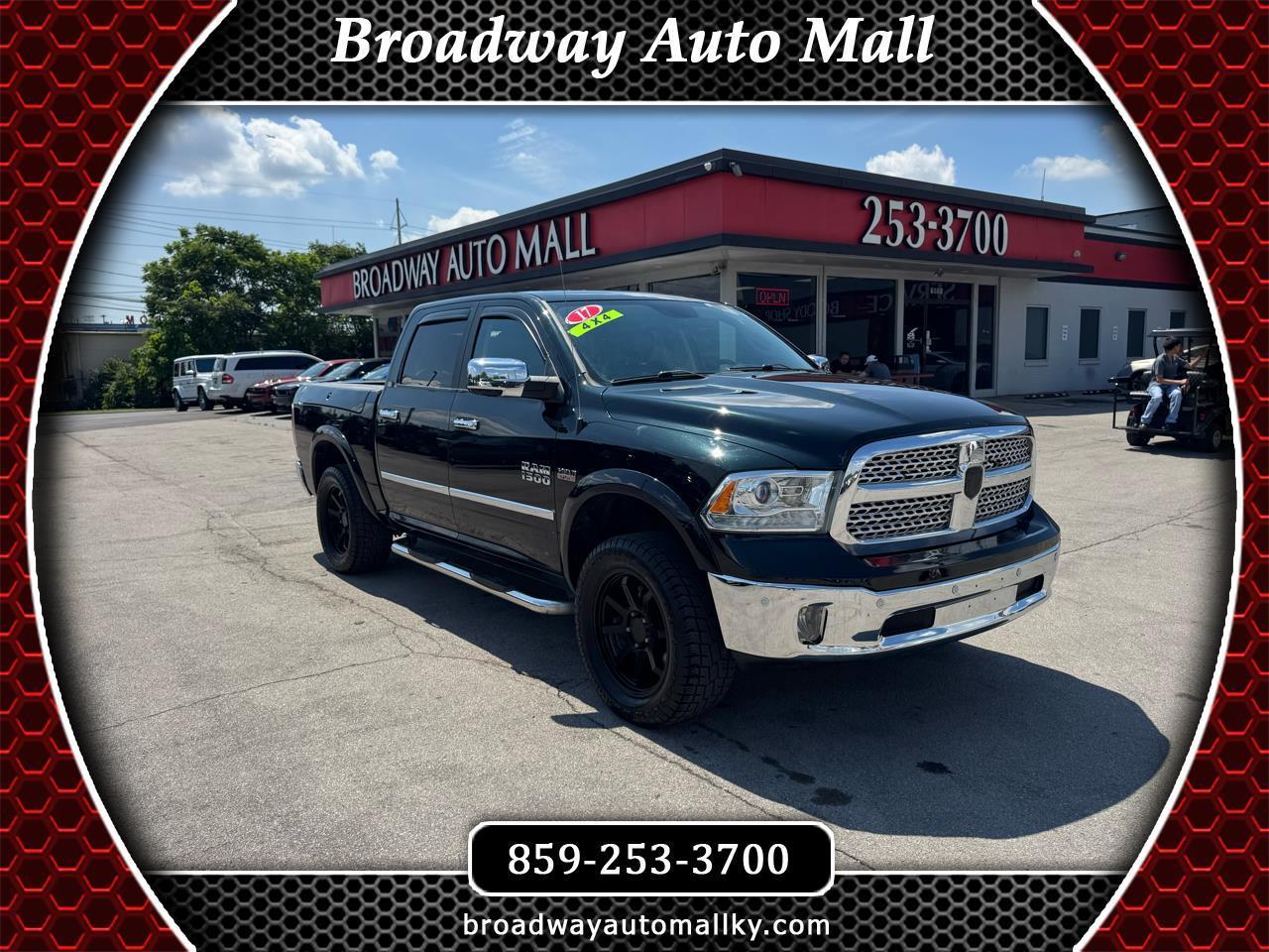 RAM 1500 Laramie 4x4 Crew Cab 5'7" Box 2017