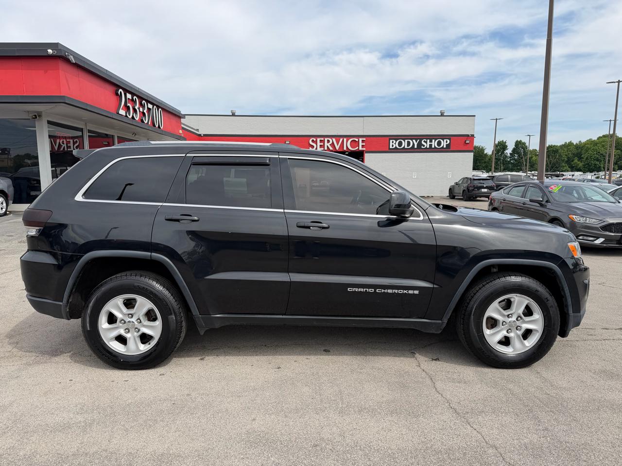 Jeep Grand Cherokee Laredo 2016