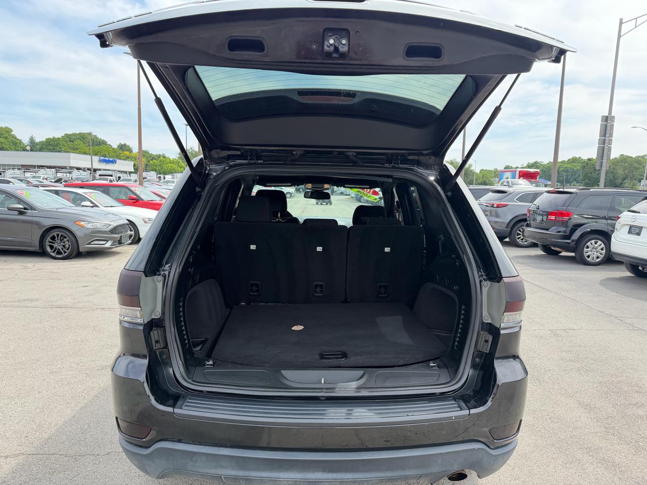 Jeep Grand Cherokee Laredo 2016