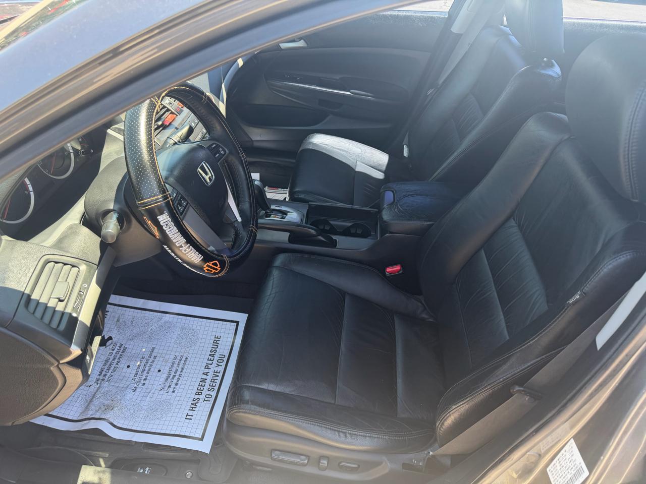 Honda Accord Sdn 4dr I4 Auto SE 2011
