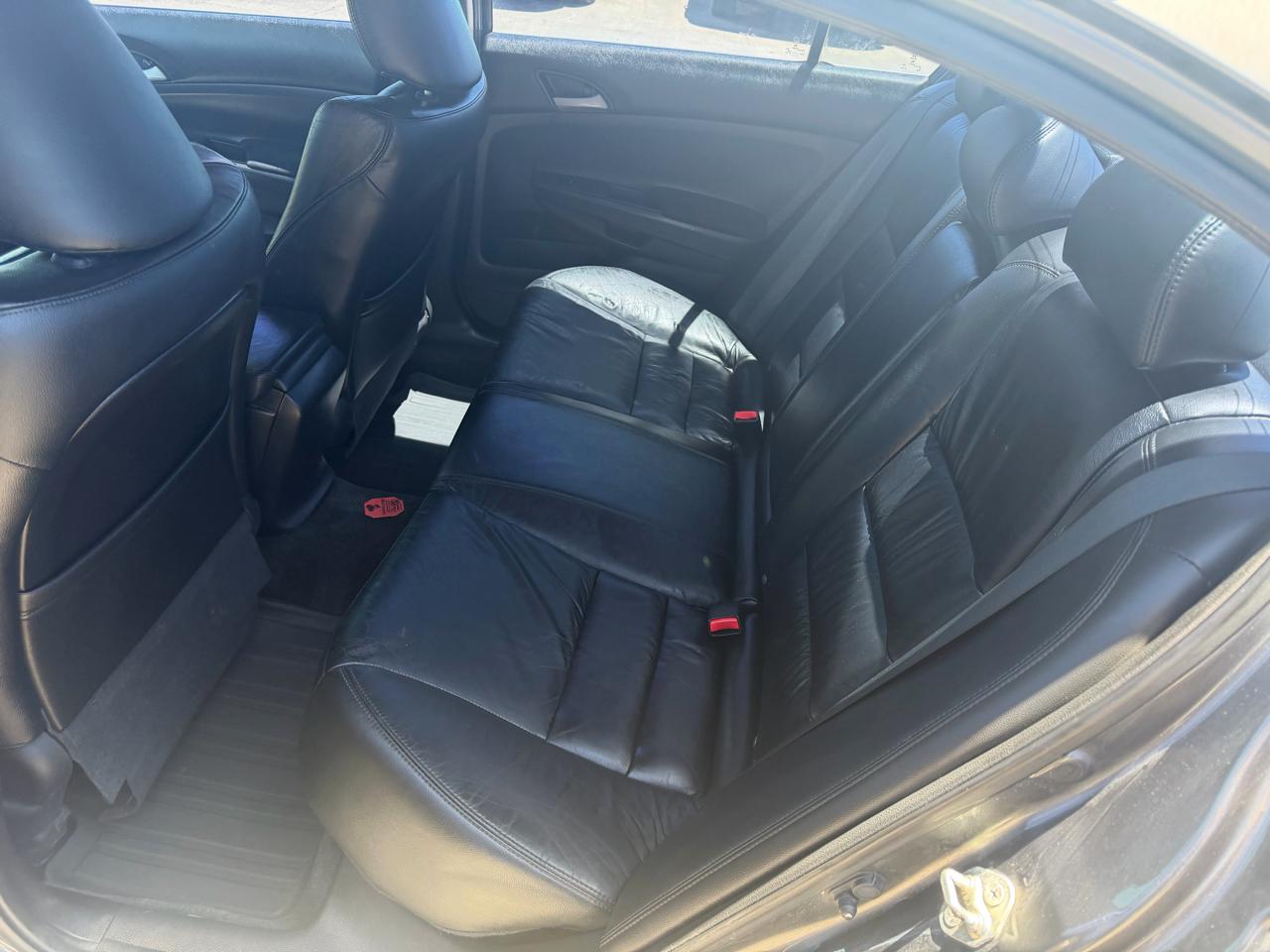Honda Accord Sdn 4dr I4 Auto SE 2011