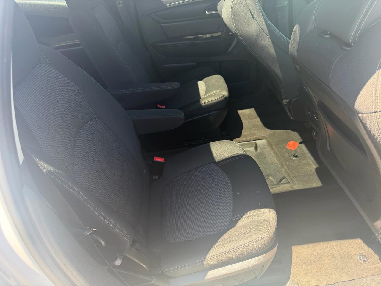 Chevrolet Traverse AWD 4dr LT w/1LT 2017