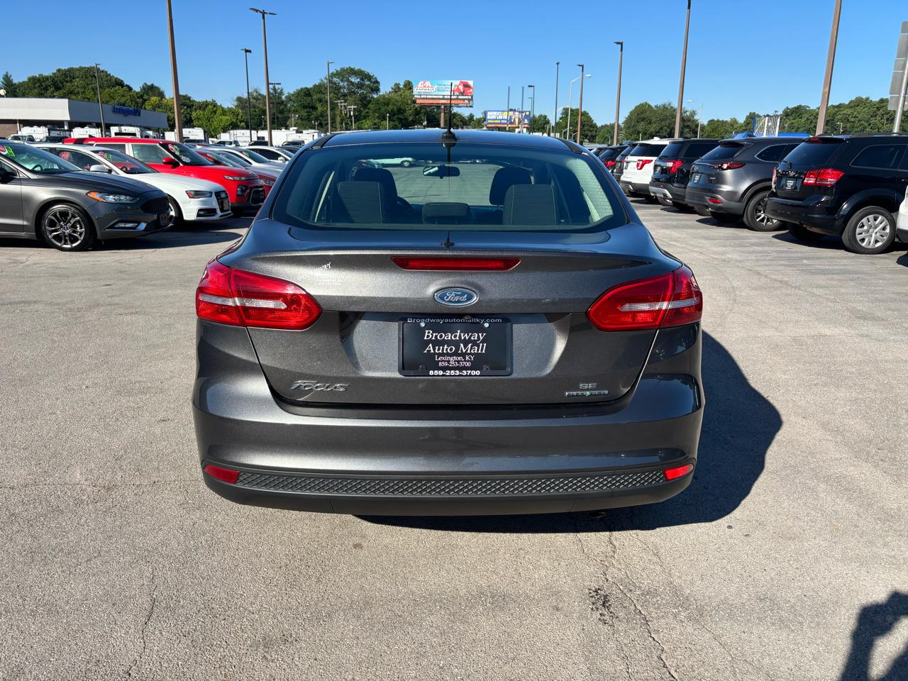 Ford Focus 4dr Sdn SE 2015