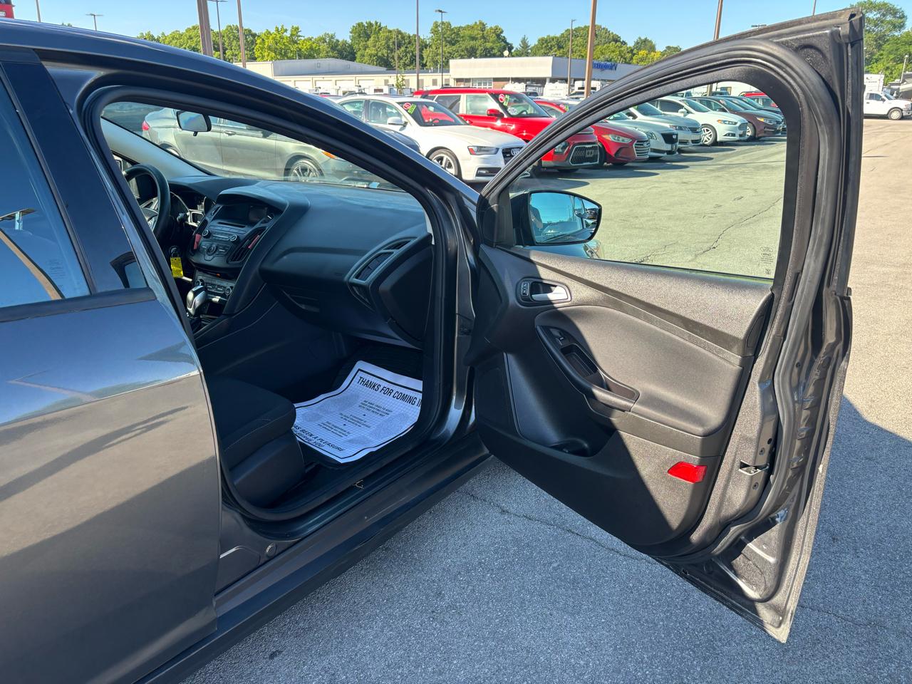Ford Focus 4dr Sdn SE 2015