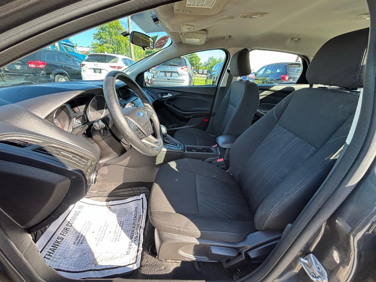 Ford Focus 4dr Sdn SE 2015