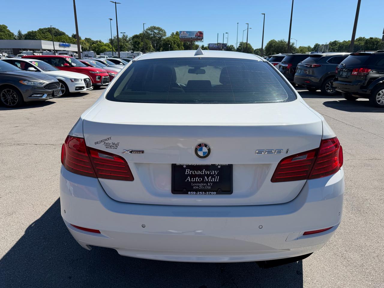 BMW 5 Series 528i 2016