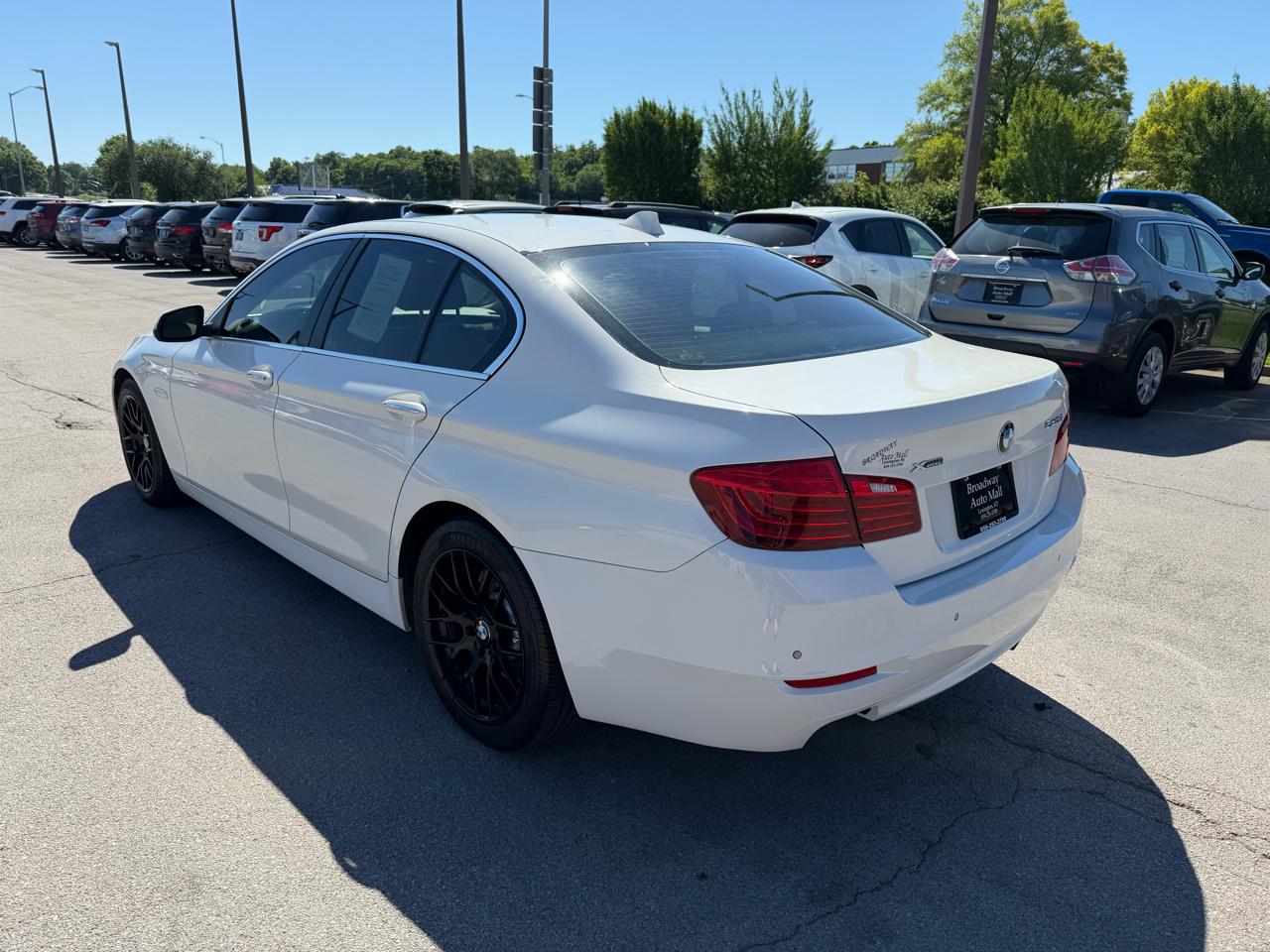 BMW 5 Series 528i 2016