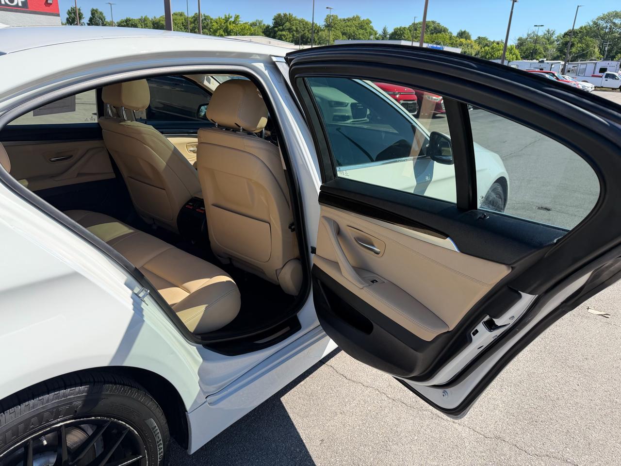 BMW 5 Series 528i 2016
