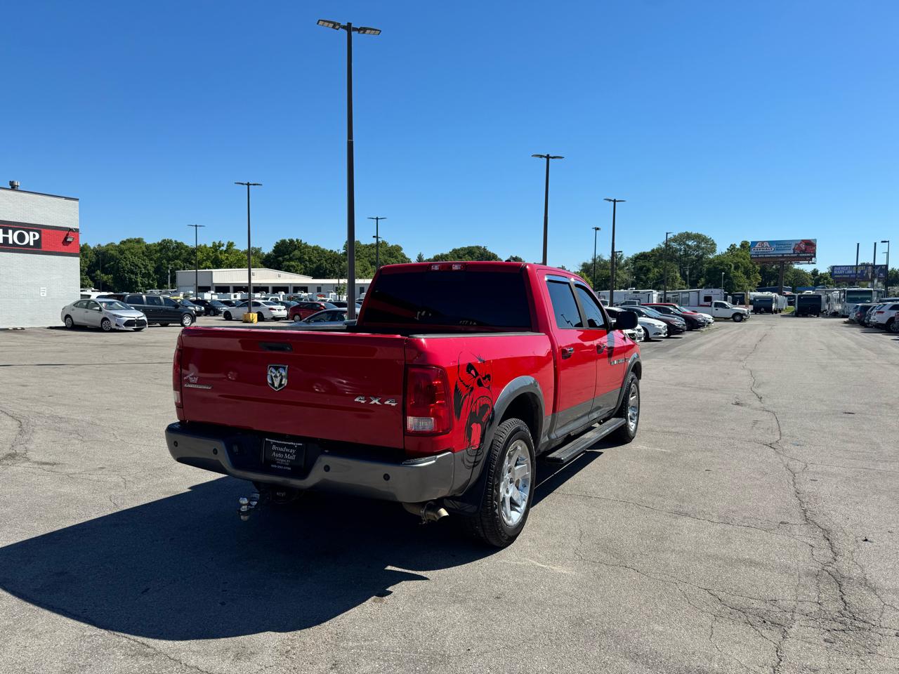 RAM 1500 4WD Crew Cab 140.5" Outdoorsman 2012