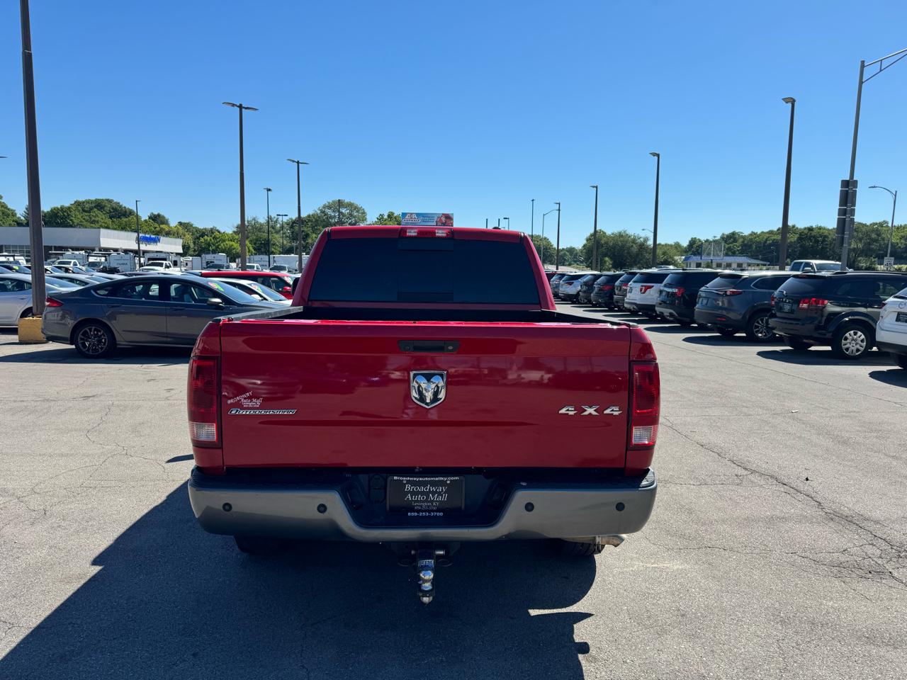 RAM 1500 4WD Crew Cab 140.5" Outdoorsman 2012