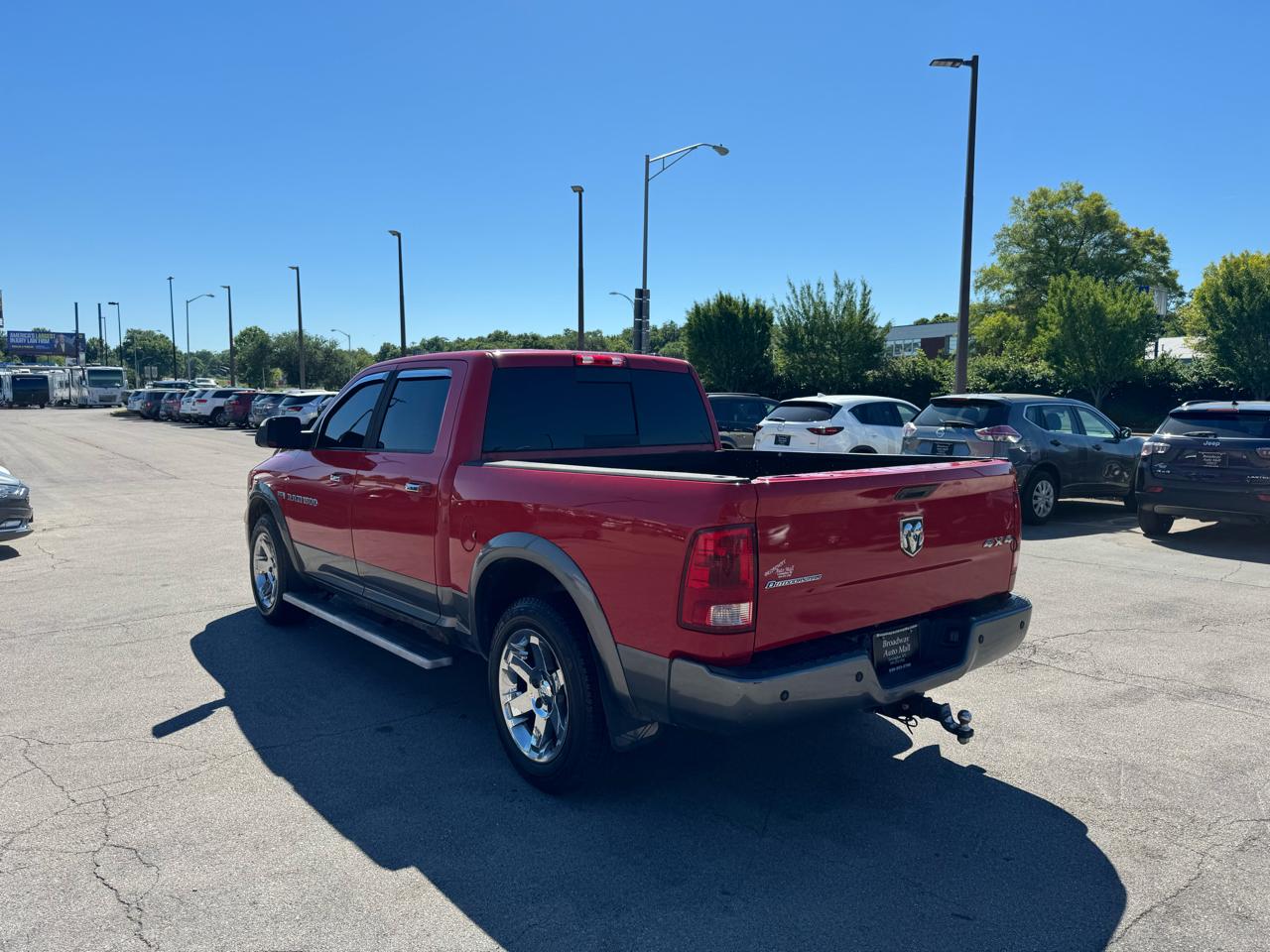 RAM 1500 4WD Crew Cab 140.5" Outdoorsman 2012