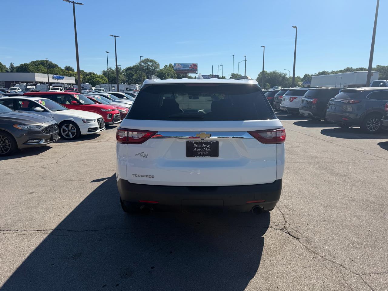 Chevrolet Traverse FWD 4dr LT Cloth w/1LT 2019