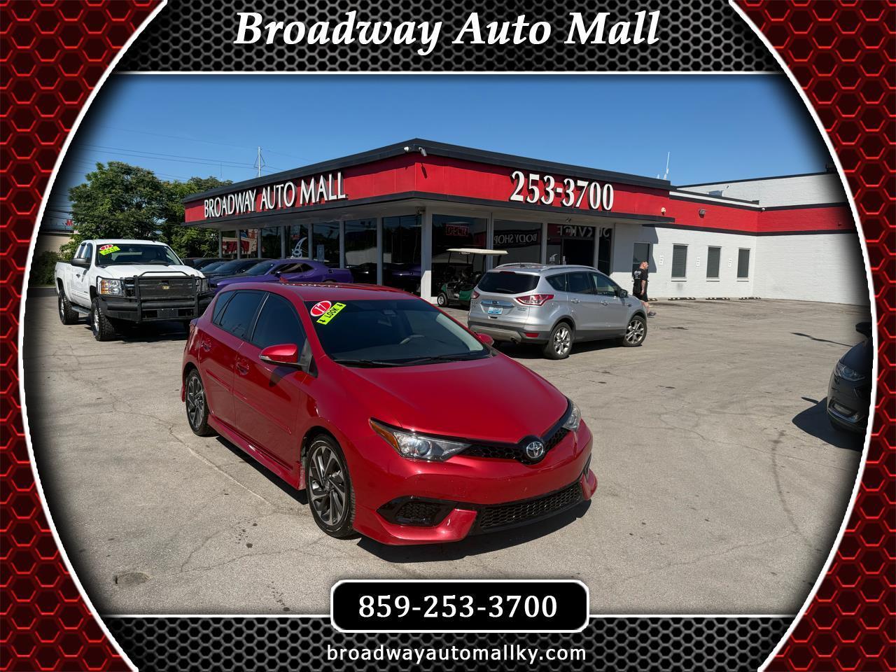Toyota Corolla iM CVT (Natl) 2017
