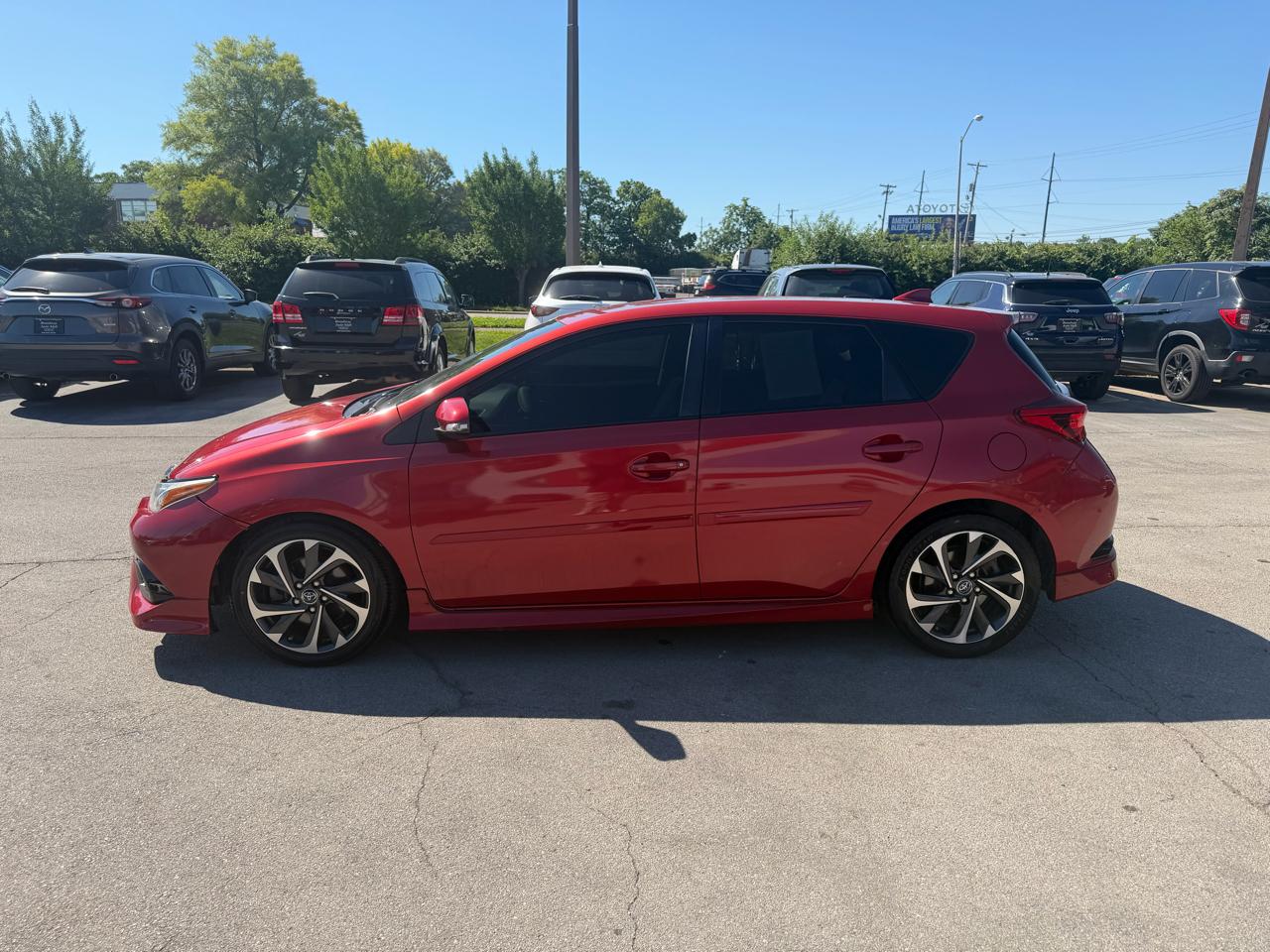Toyota Corolla iM CVT (Natl) 2017