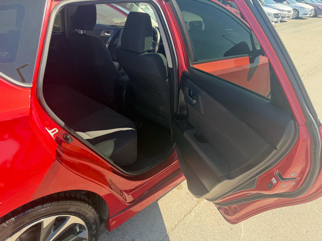 Toyota Corolla iM CVT (Natl) 2017