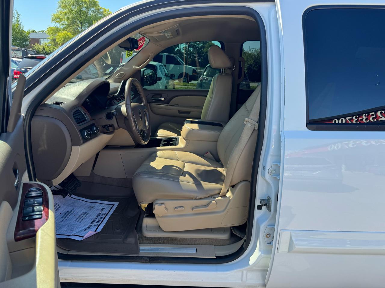 GMC Yukon 4WD 4dr 1500 SLT w/4SA 2008