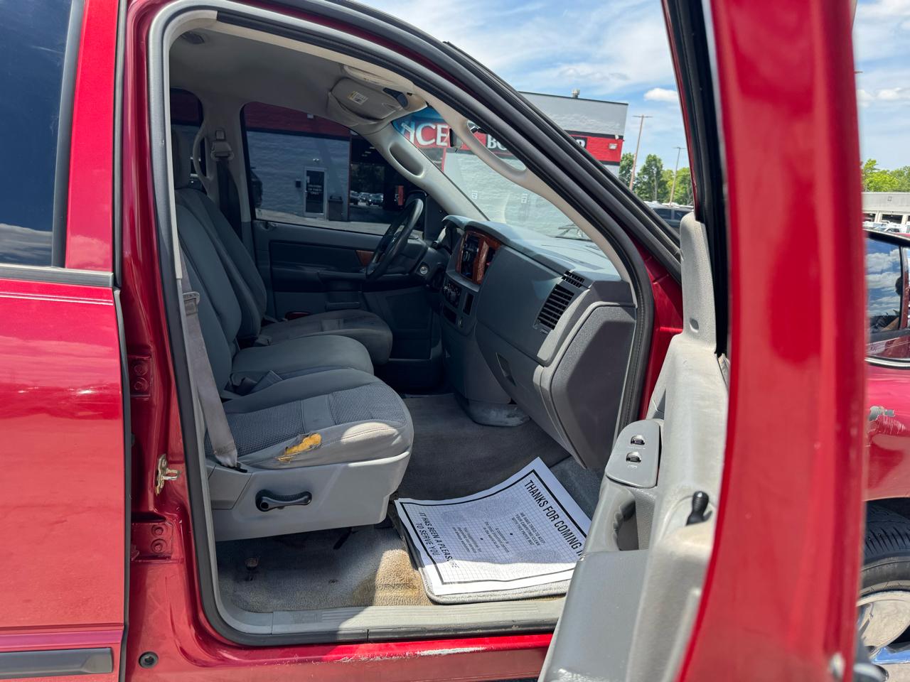 Dodge Ram 1500 4dr Quad Cab 140.5 SLT 2006