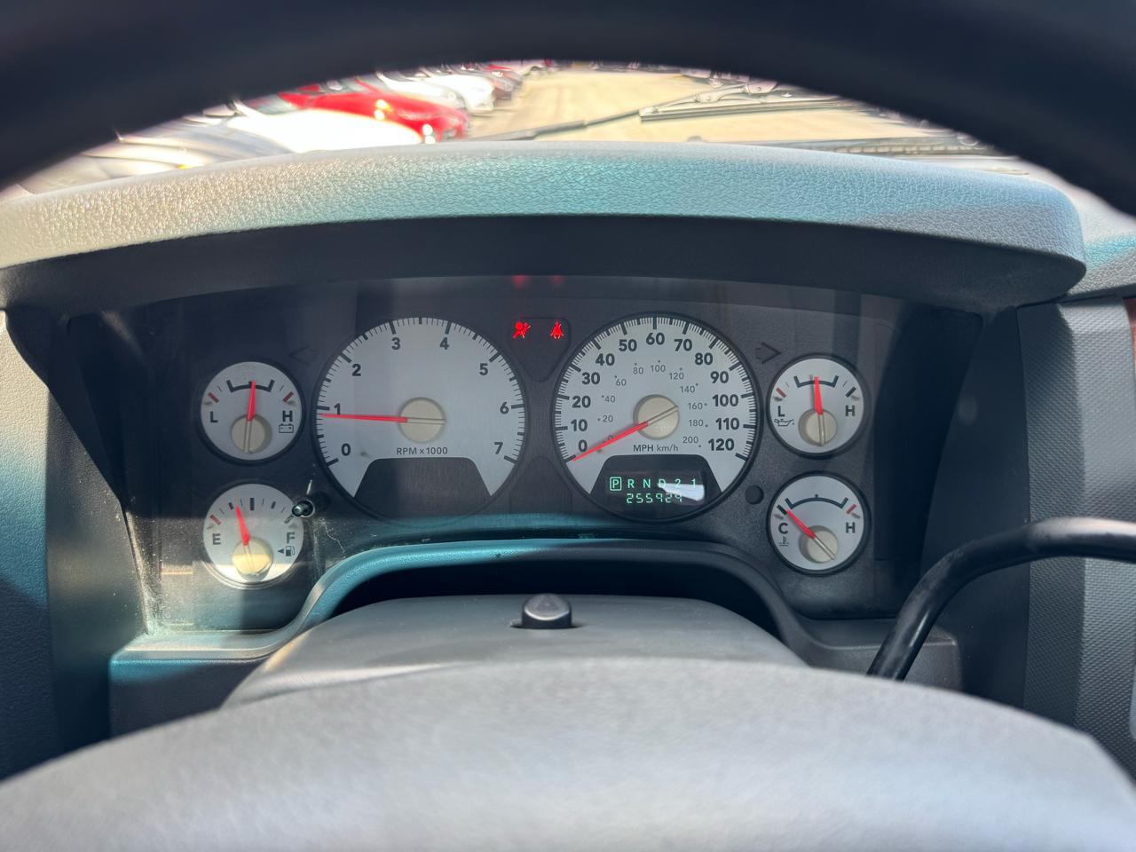 Dodge Ram 1500 4dr Quad Cab 140.5 SLT 2006