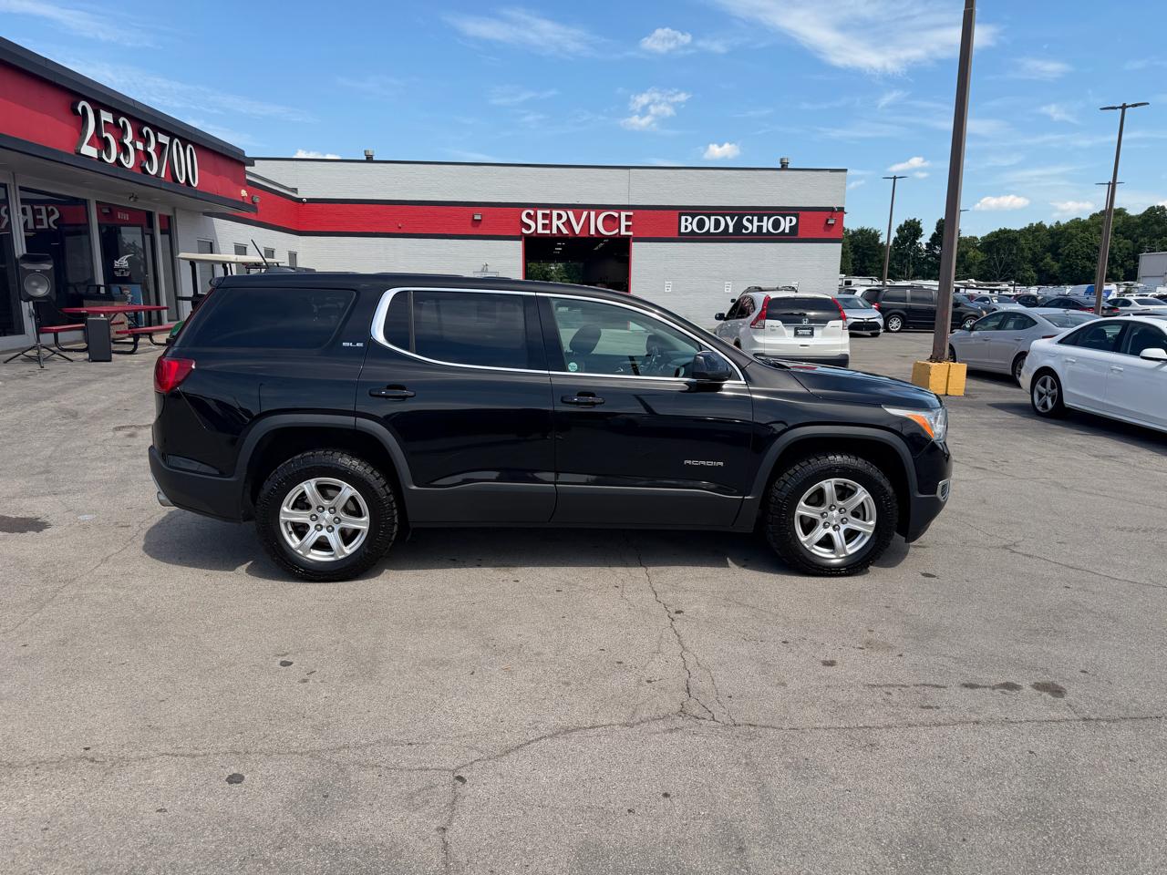 GMC Acadia SLE 2019