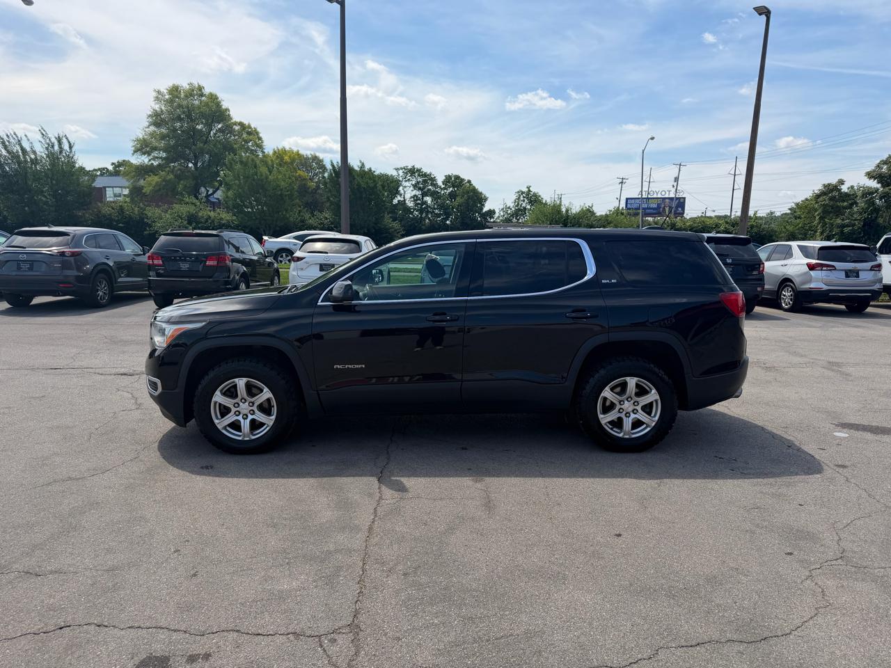GMC Acadia SLE 2019