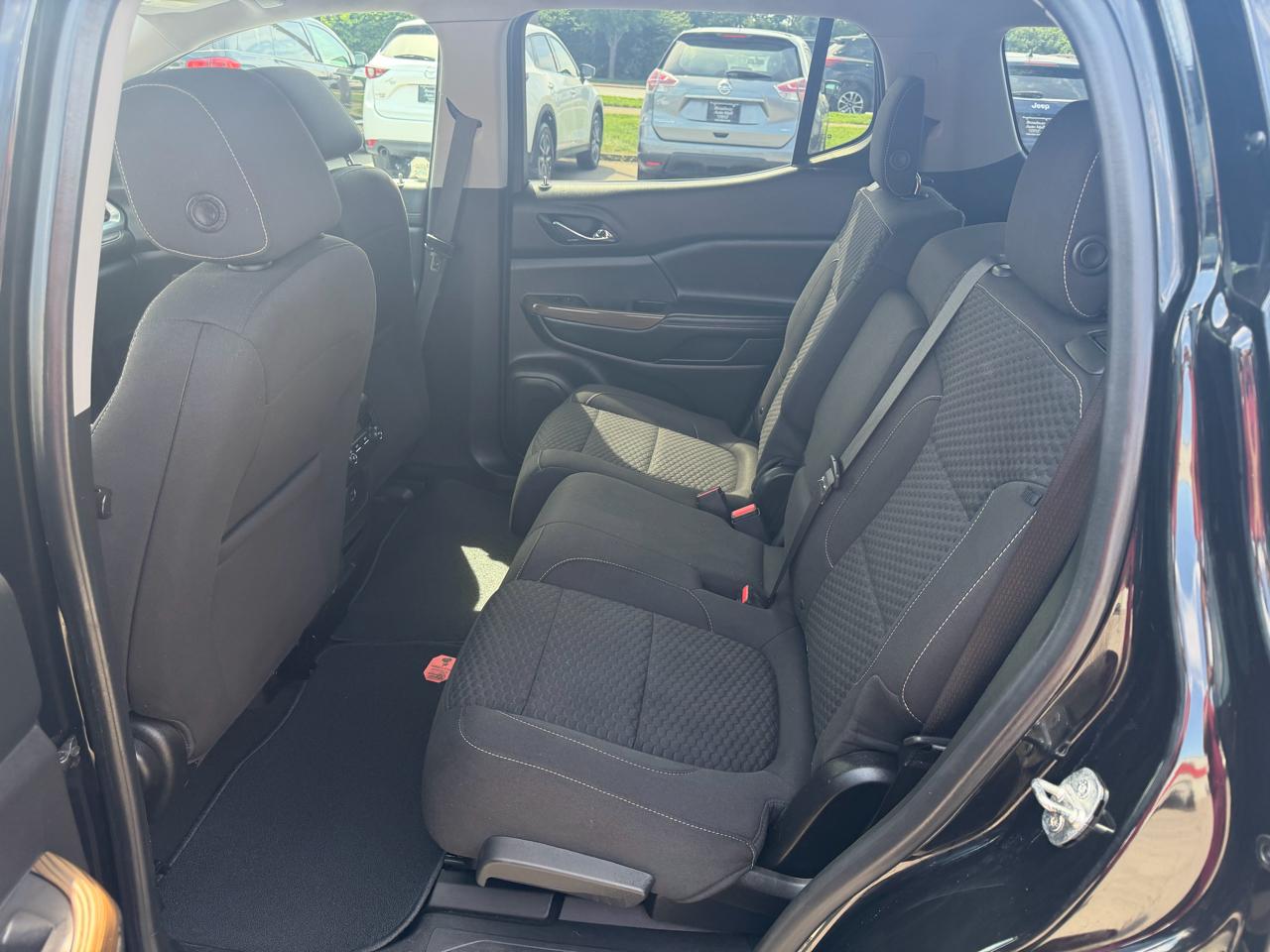 GMC Acadia SLE 2019