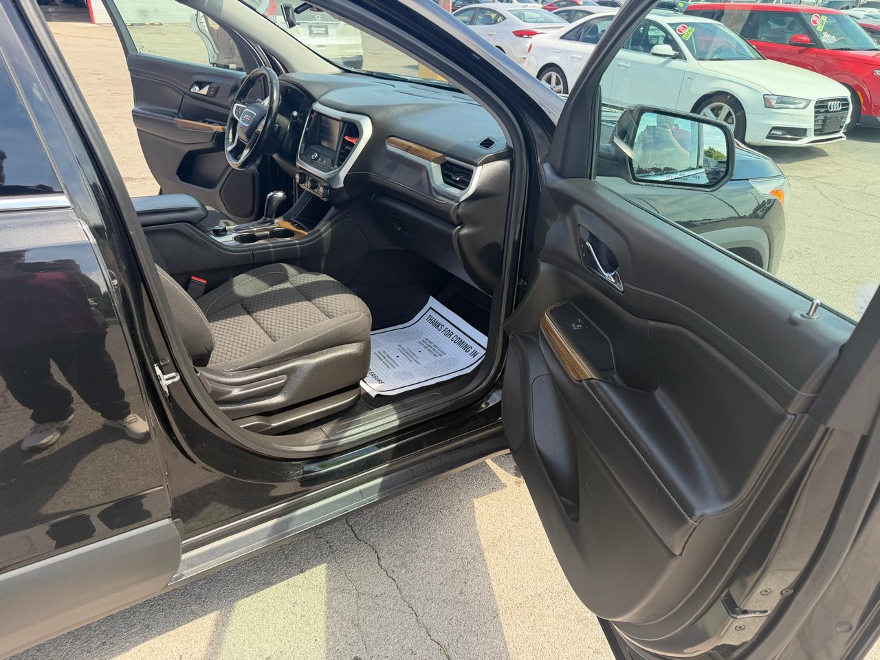 GMC Acadia SLE 2019