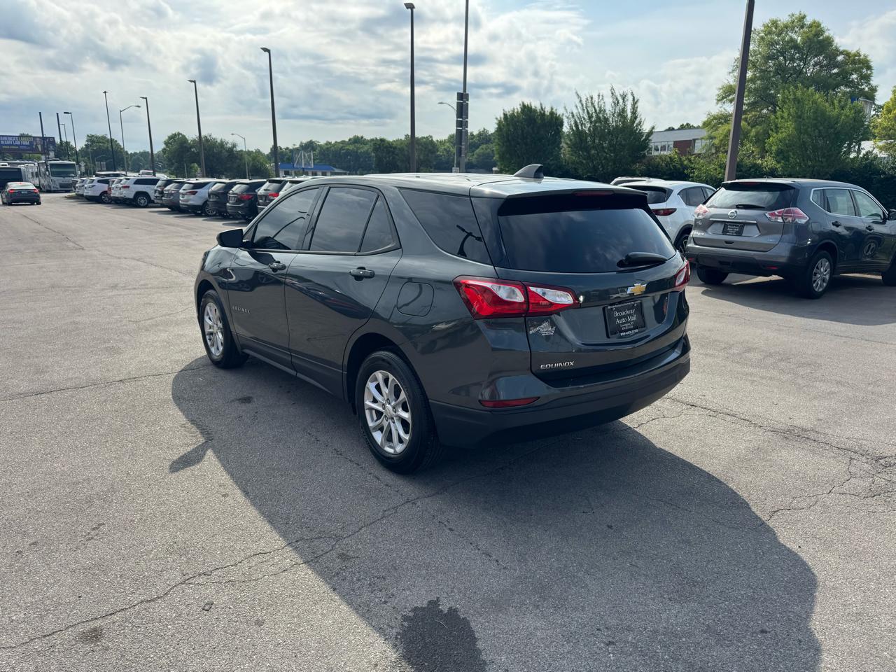 Chevrolet Equinox FWD 4dr LS w/1LS 2019