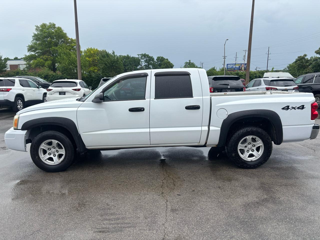 Dodge Dakota 4dr Quad Cab 131 4WD SLT 2006