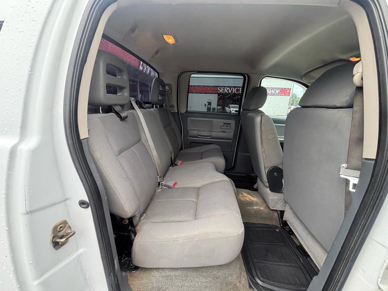 Dodge Dakota 4dr Quad Cab 131 4WD SLT 2006