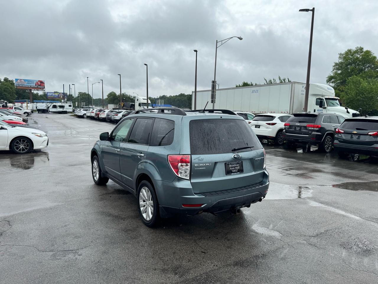 Subaru Forester 4dr Auto 2.5X Premium 2012