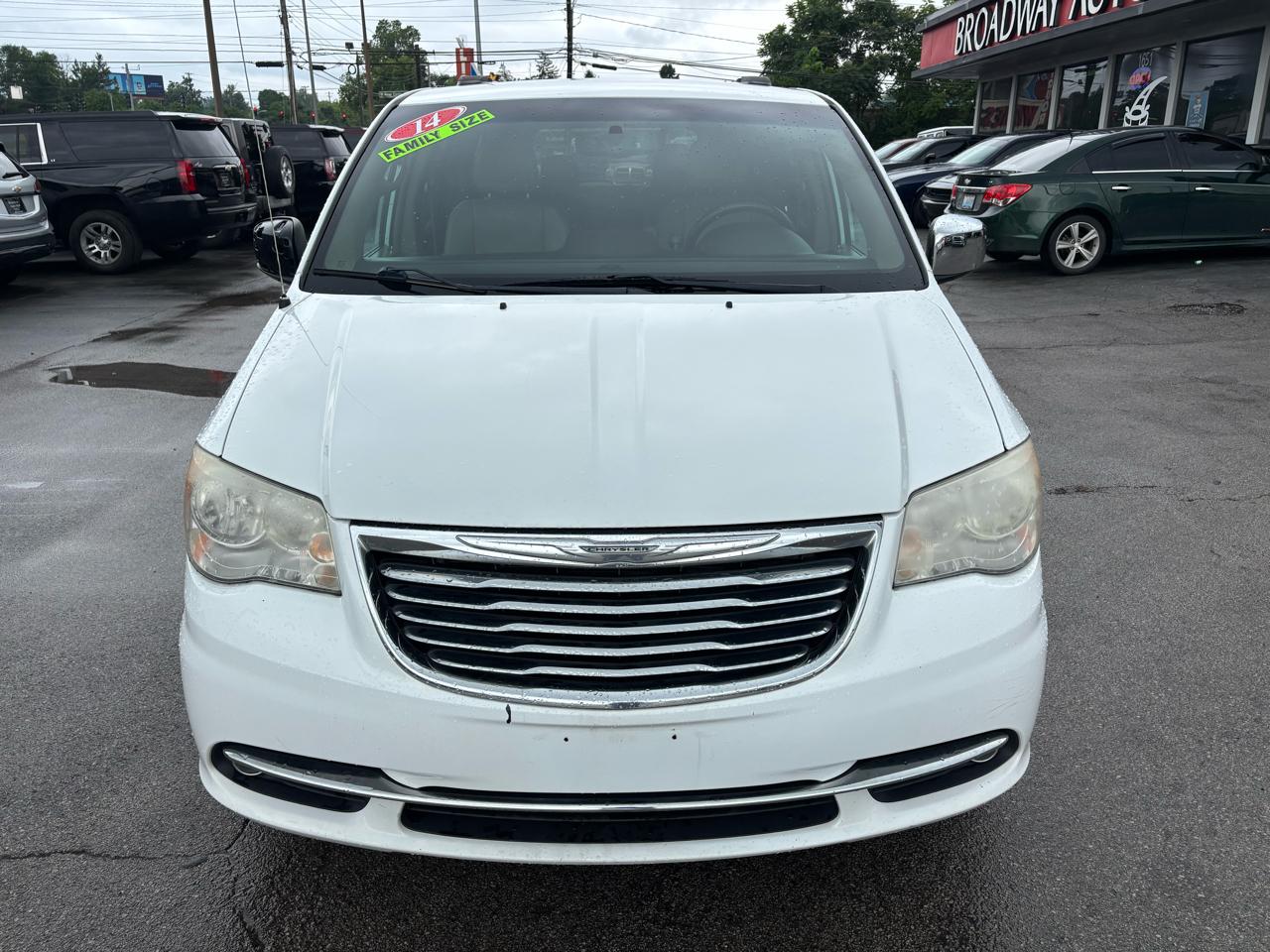 Chrysler Town & Country 4dr Wgn Touring 2014