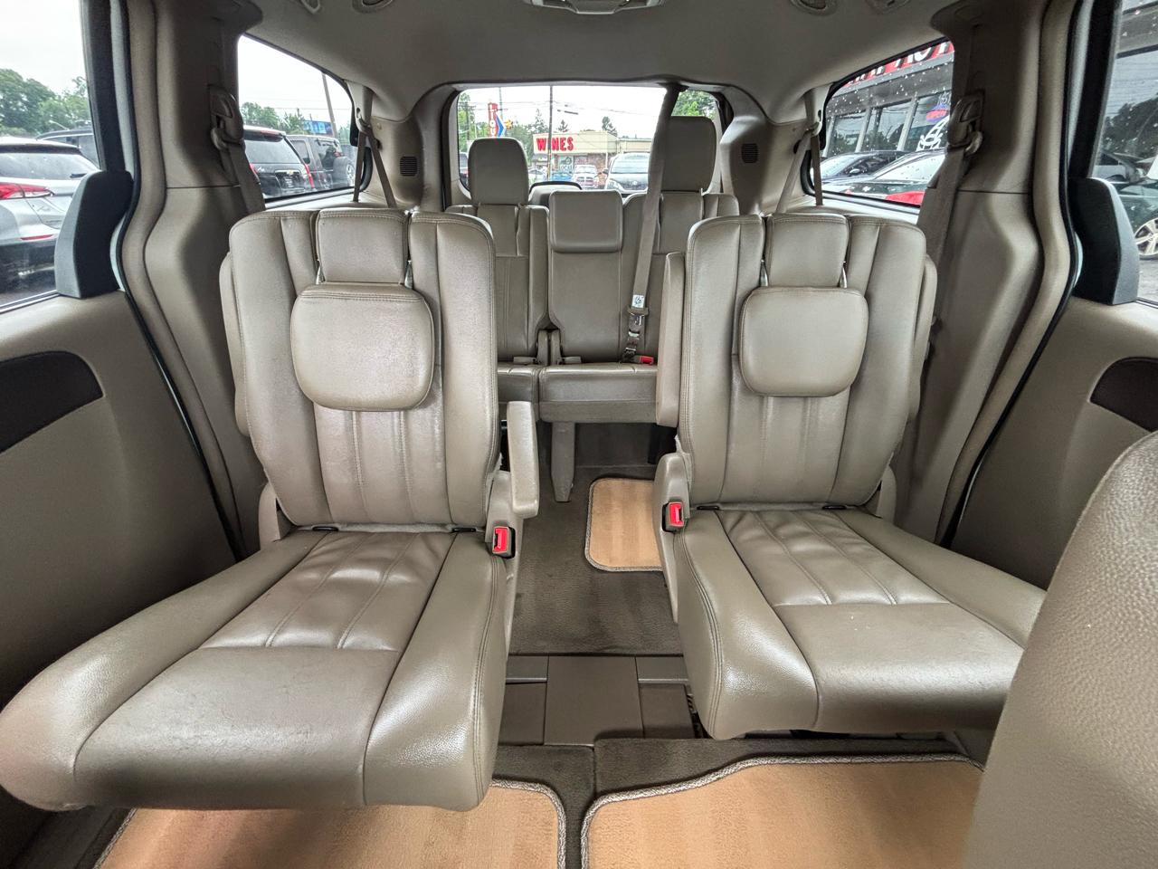 Chrysler Town & Country 4dr Wgn Touring 2014