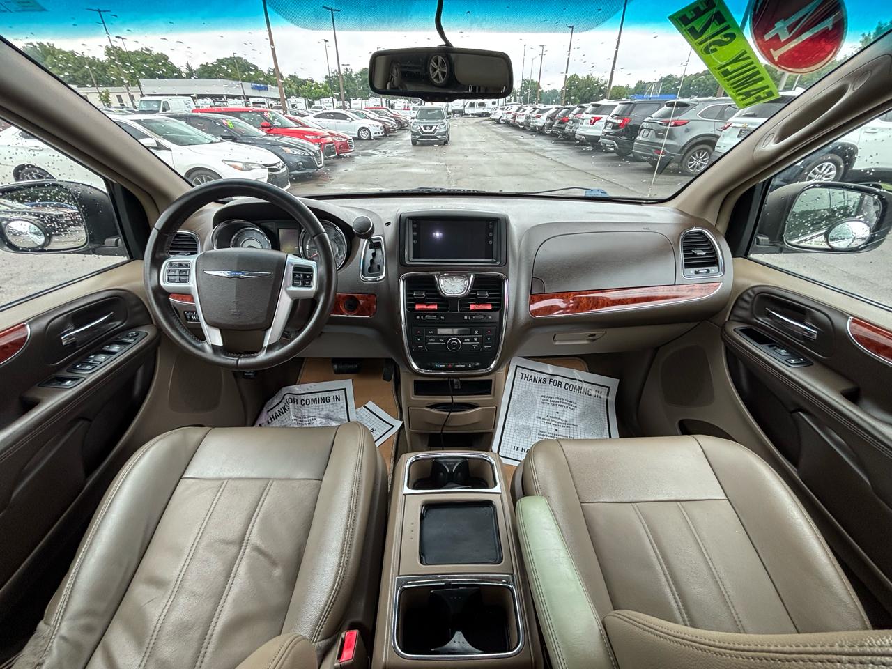 Chrysler Town & Country 4dr Wgn Touring 2014
