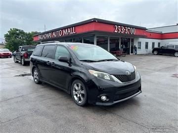 2011 Toyota Sienna 5dr 8-Pass Van V6 SE FWD (Natl)